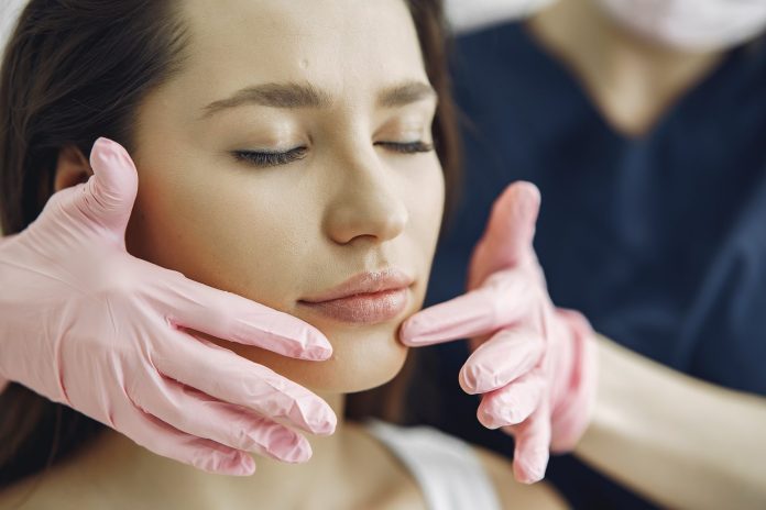 woman-with-doctor-cosmetology-studio (1)